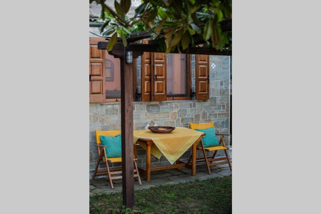 Villa Deja Blue Mourésion
