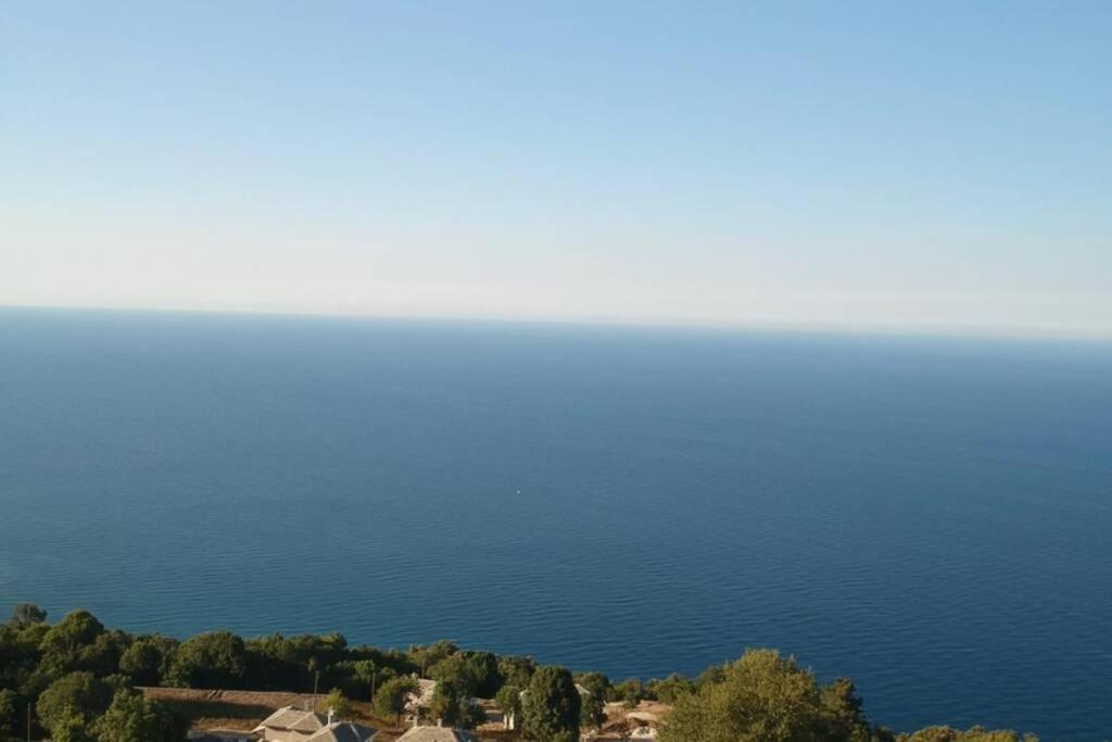 Deja Blue Villa *