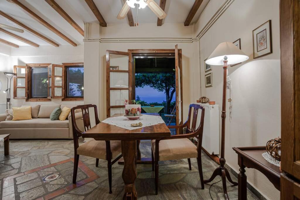 Villa Deja Blue *